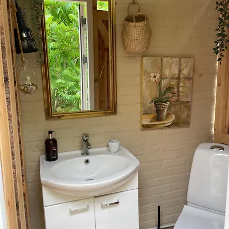 Hyggelig Country Hytte *